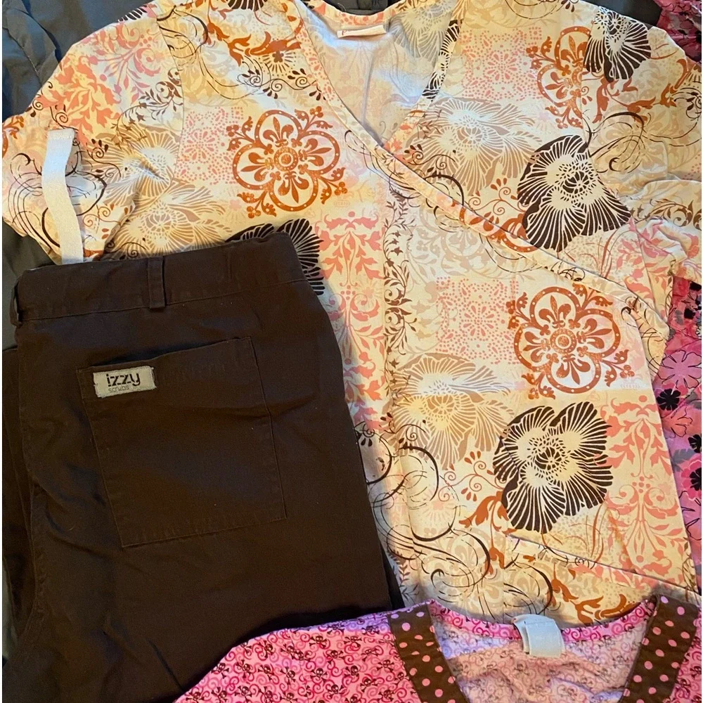 Scrub Bundle #3 - Picture 3 of 8